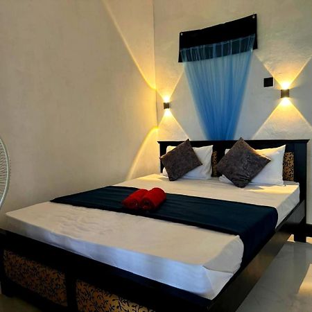 Fly Infinity - Home Stay Канди Экстерьер фото