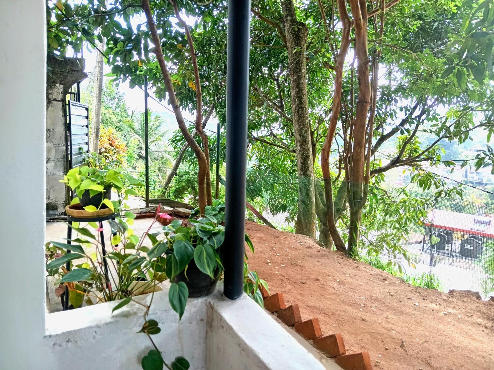 Fly Infinity - Home Stay Канди Экстерьер фото